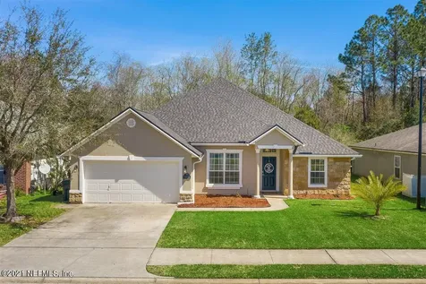 2331 Bonnie Lakes Drive Green Cove Springs FL 32043