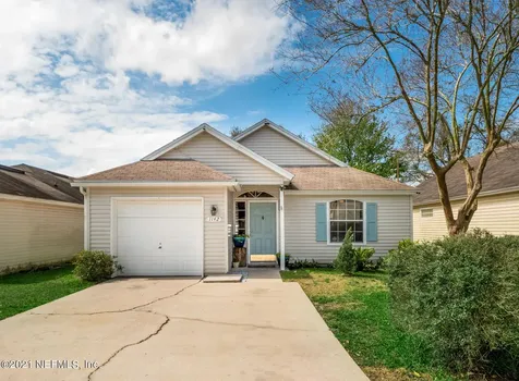 1142 Homard Boulevard E Jacksonville FL 32225