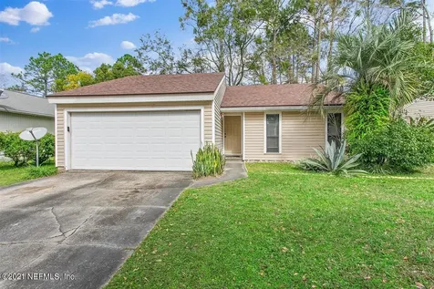 3831 Arrow Lakes Drive S Jacksonville FL 32257