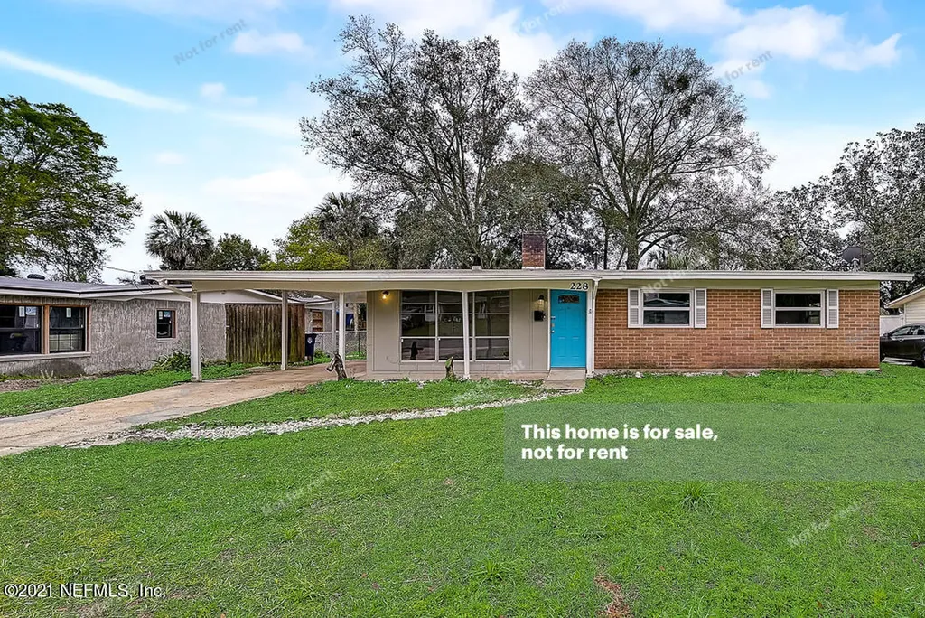 228 Renne Drive N Jacksonville FL 32218