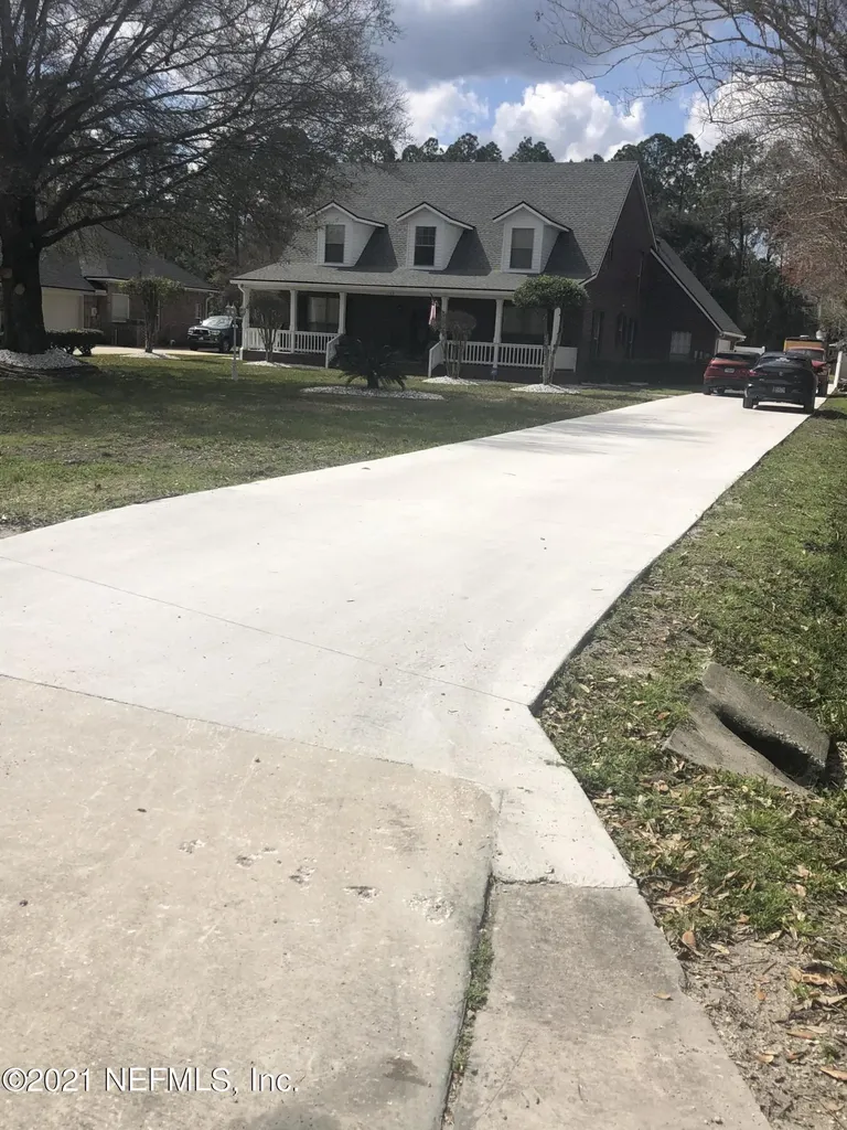 1068 Pebble Ridge Drive Jacksonville FL 32220