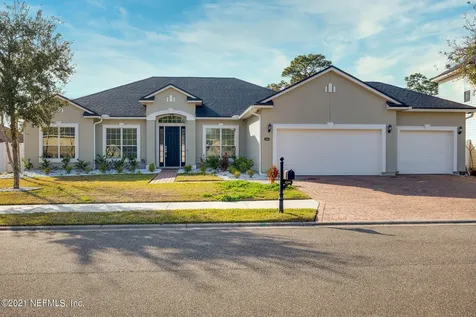 4246 Summerton Oaks Circle Jacksonville FL 32223
