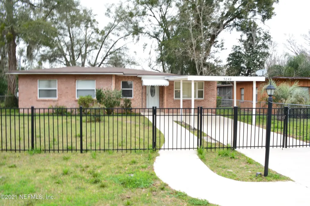 5849 Oaklane Drive Jacksonville FL 32244