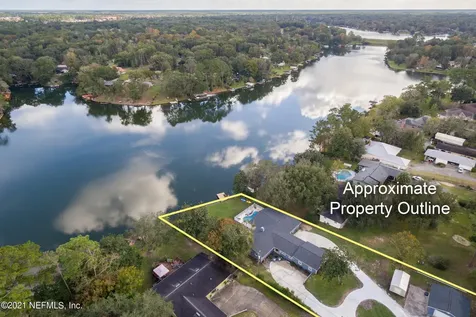 1011 Lake Asbury Drive Green Cove Springs FL 32043
