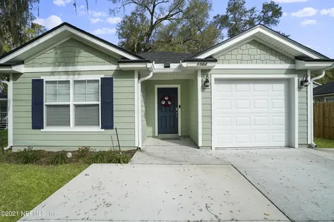 1502 Thomas Street Green Cove Springs FL 32043