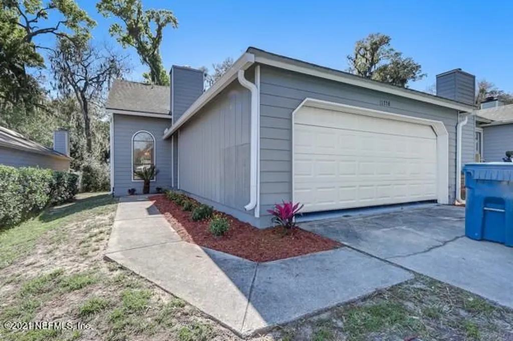 11758 Valley Garden Drive Jacksonville FL 32225