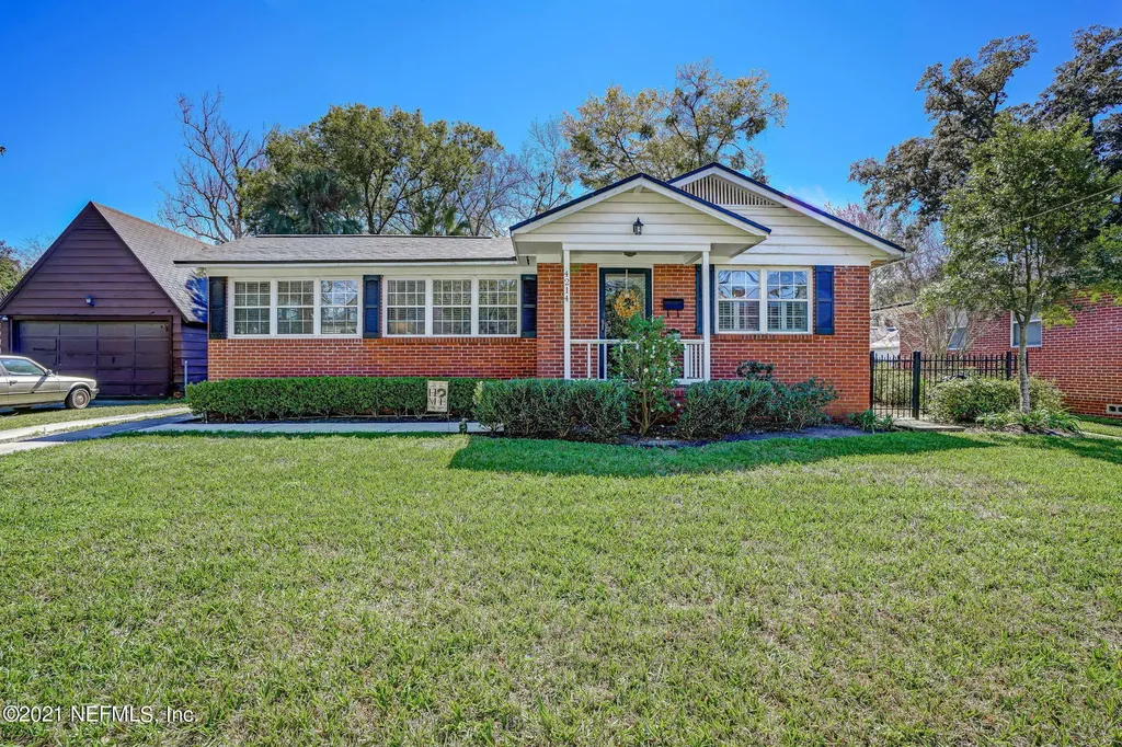 4214 Davinci Avenue Jacksonville FL 32210