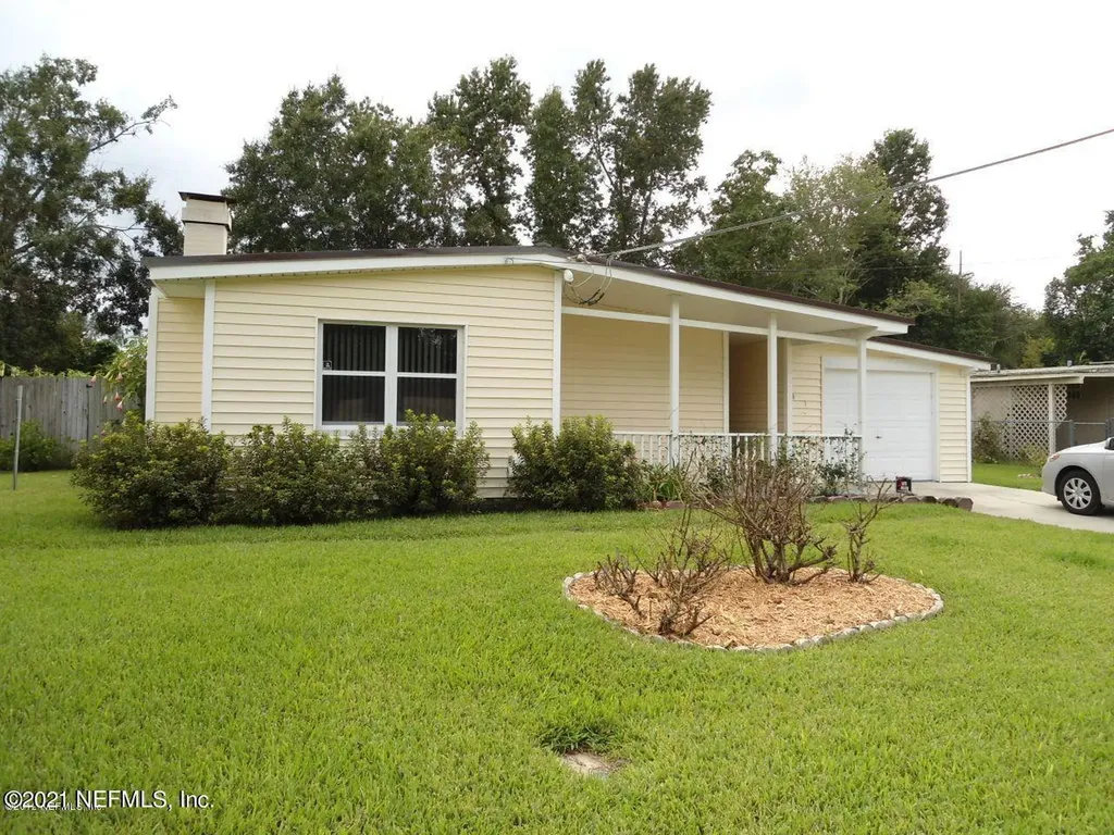 6920 Arques Road Jacksonville FL 32205