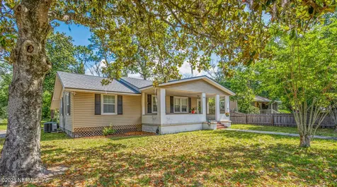 8165 Ramona Boulevard W Jacksonville FL 32221