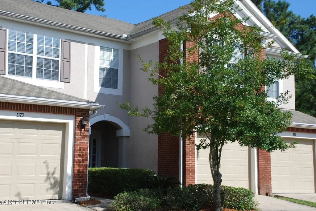 3177 Hollow Tree Court Jacksonville FL 32216