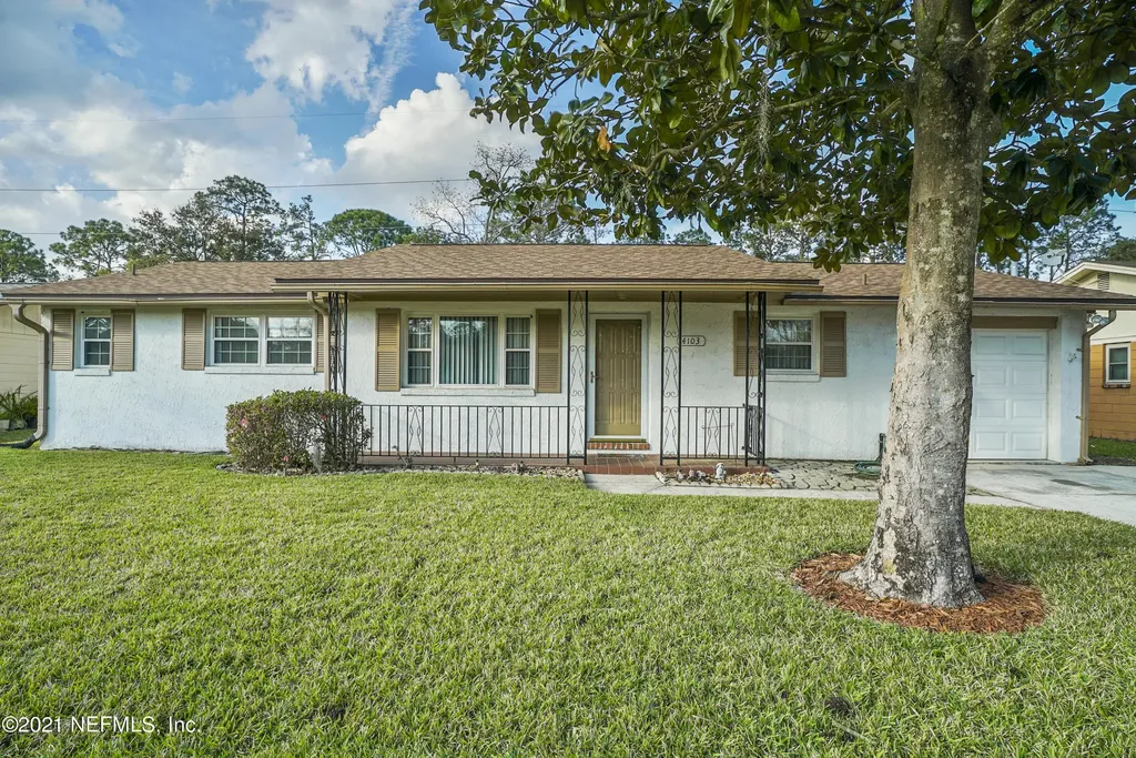 4103 Lazy Hollow Lane N Jacksonville FL 32257