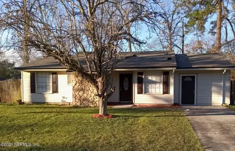 7357 Sharbeth Drive S Jacksonville FL 32210