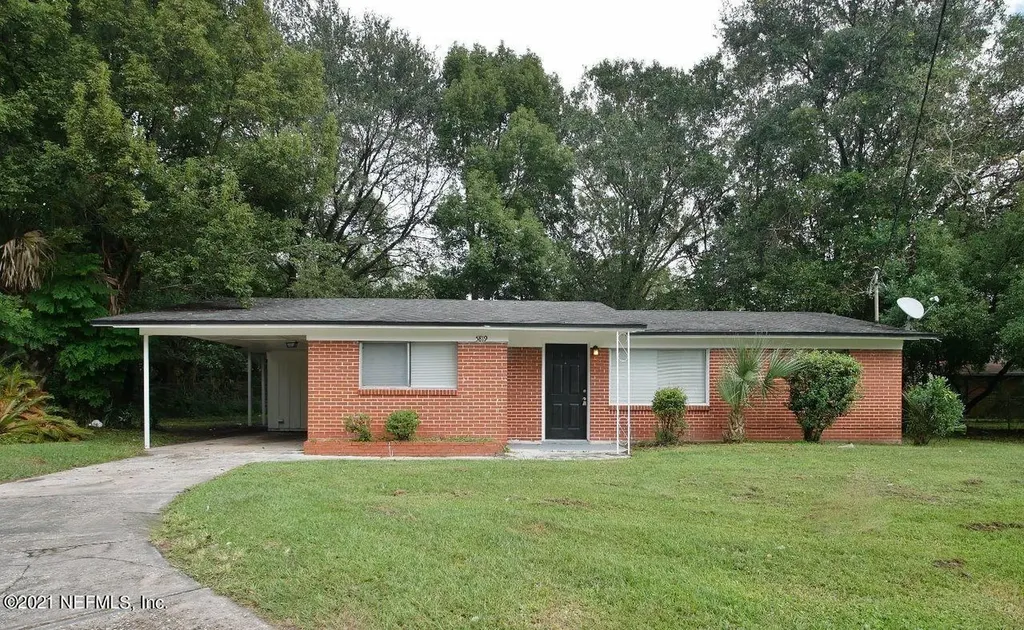 5819 Tusk Court Jacksonville FL 32209
