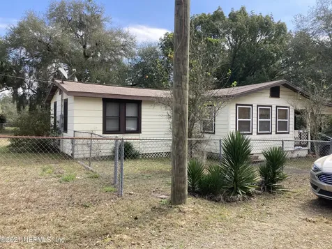 500 S Long Avenue Interlachen FL 32148