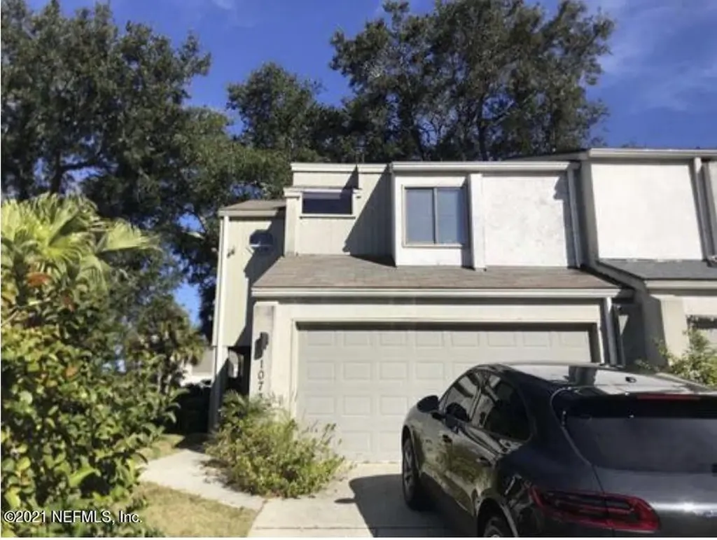 1073 Little Cypress Key Atlantic Beach FL 32233