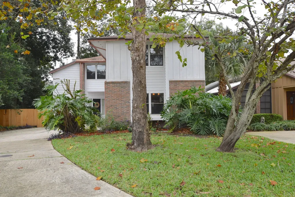 3616 Heathwood Court Jacksonville FL 32277