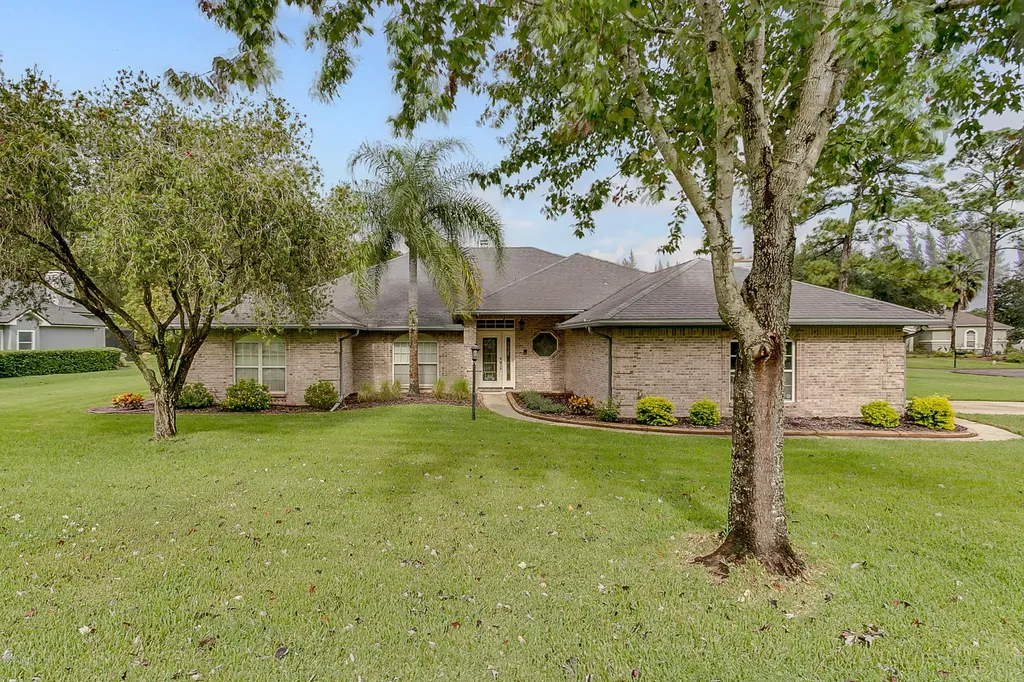 1688 Muirfield Drive Green Cove Springs FL 32043