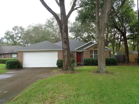 1717 Swimming Salmon Place N Jacksonville FL 32225