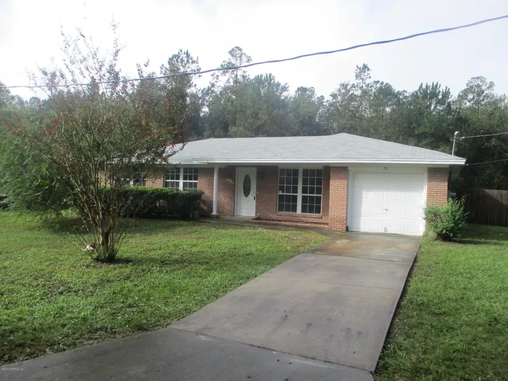 710 N 7th Street Macclenny FL 32063