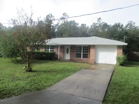 710 N 7th Street Macclenny FL 32063