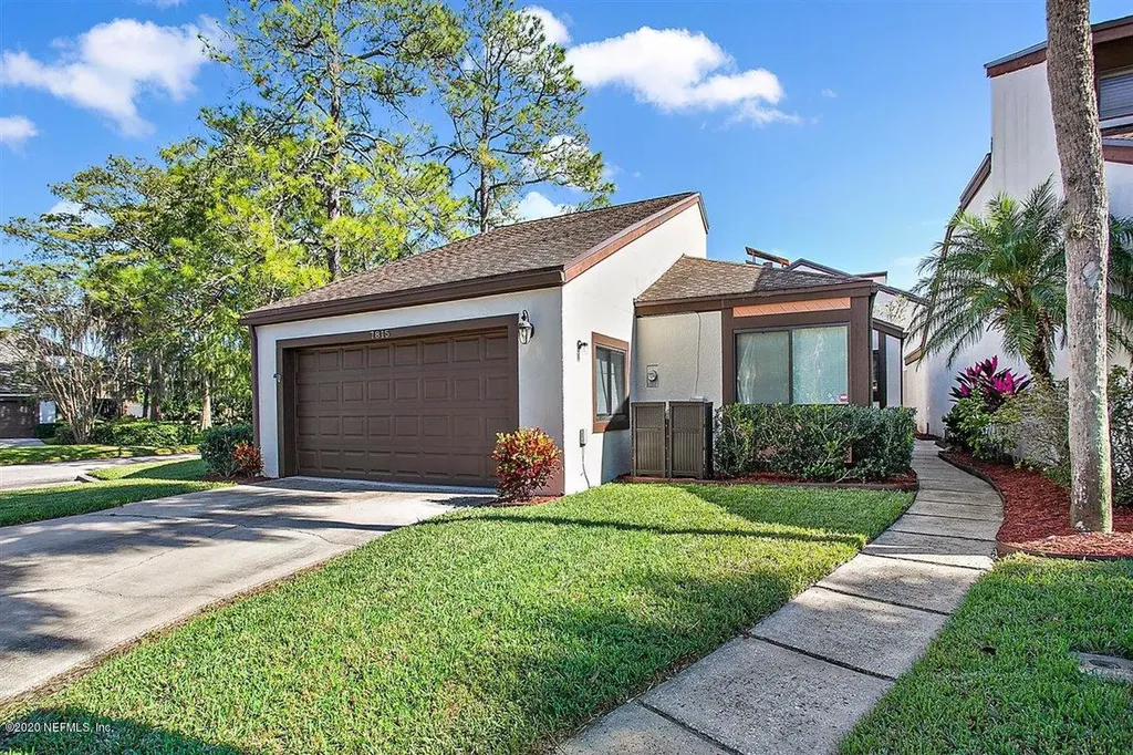 7815 Cypress Point Court Jacksonville FL 32256