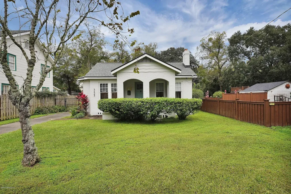 3423 Mayflower Street Jacksonville FL 32205