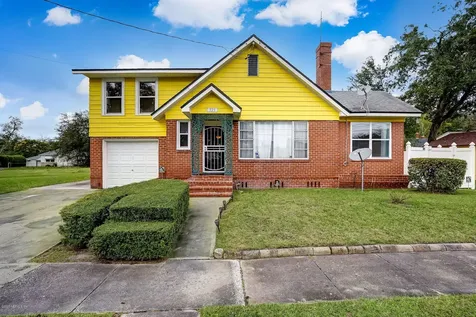 325 Circle Drive Jacksonville FL 32208