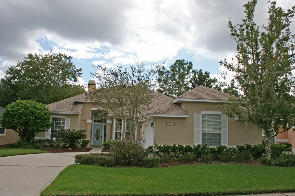 1121 Sandlake Road St. Augustine FL 32092