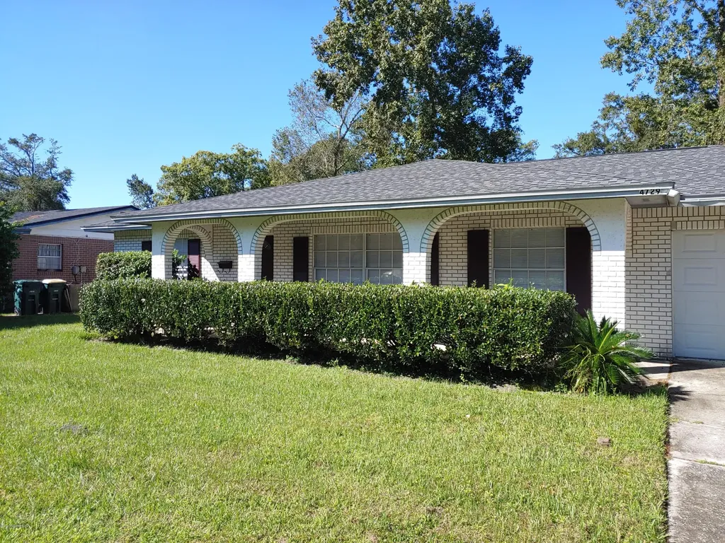 4729 Praver Drive S Jacksonville FL 32217