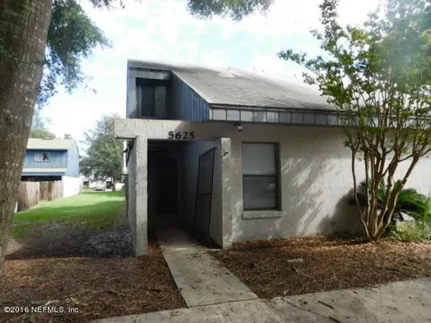 5625 Pinehill Lane Jacksonville FL 32244