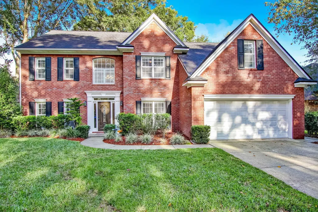 11825 Clearwater Oaks Drive W Jacksonville FL 32223