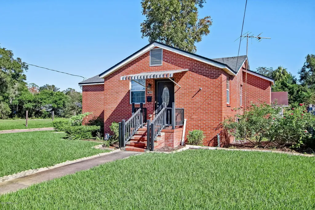 7363 Penrose Street Jacksonville FL 32208