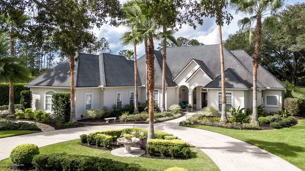 1932 Quaker Ridge Drive Green Cove Springs FL 32043