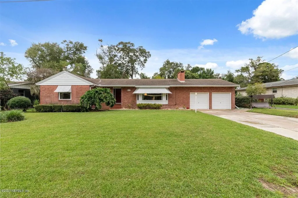 5411 Playa Way Jacksonville FL 32211