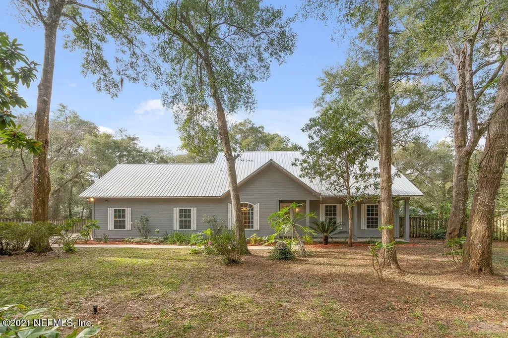 2504 Lundy Road Palatka FL 32177