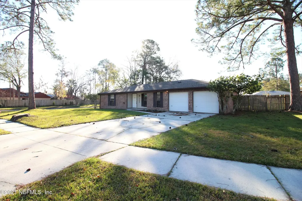 3386 Fairbanks Grant Road N Jacksonville FL 32223