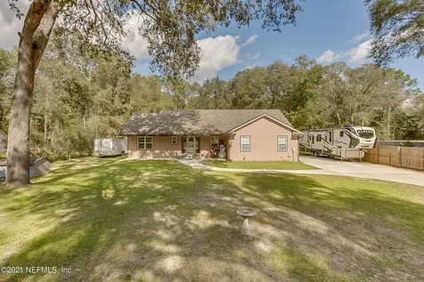 888 Branscomb Road Green Cove Springs FL 32043