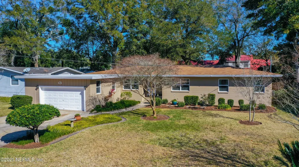 953 Carlotta Road W Jacksonville FL 32211