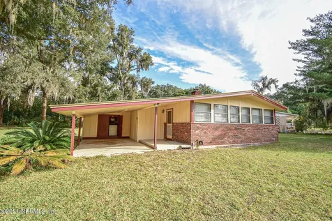 100 Parker Lane Palatka FL 32177