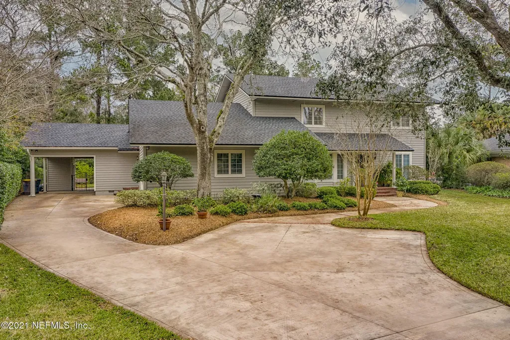 5063 Charlemagne Road Jacksonville FL 32210