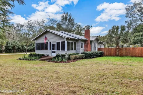 621 W Peniel Road Palatka FL 32177