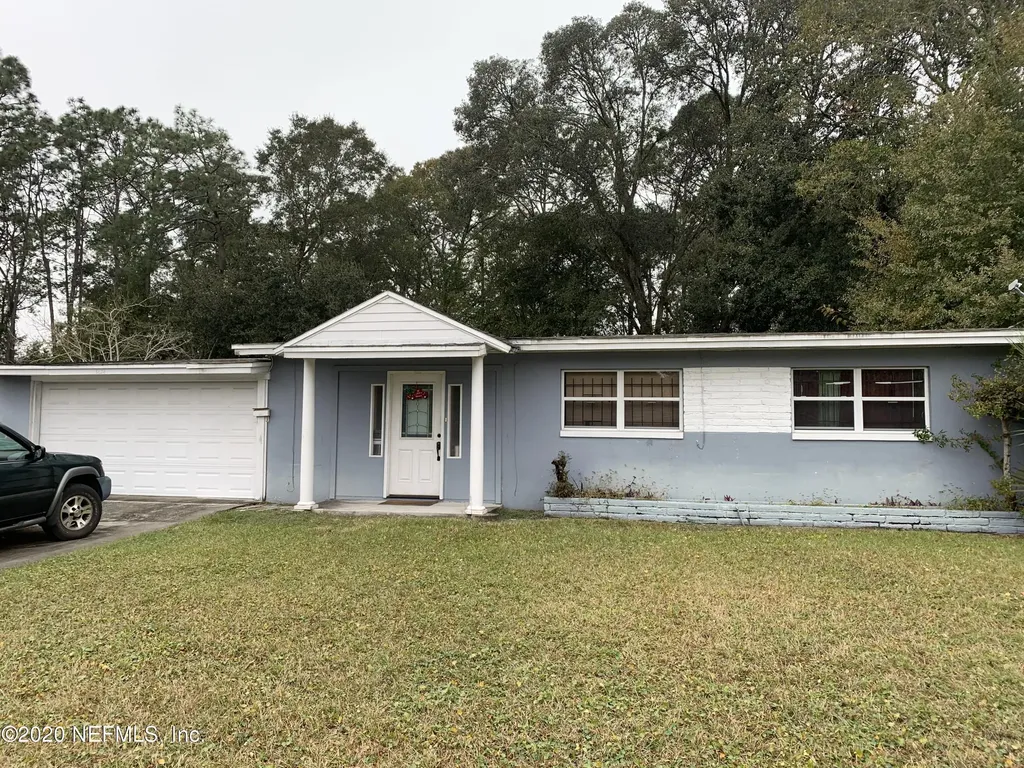 8624 Samona Drive W Jacksonville FL 32208