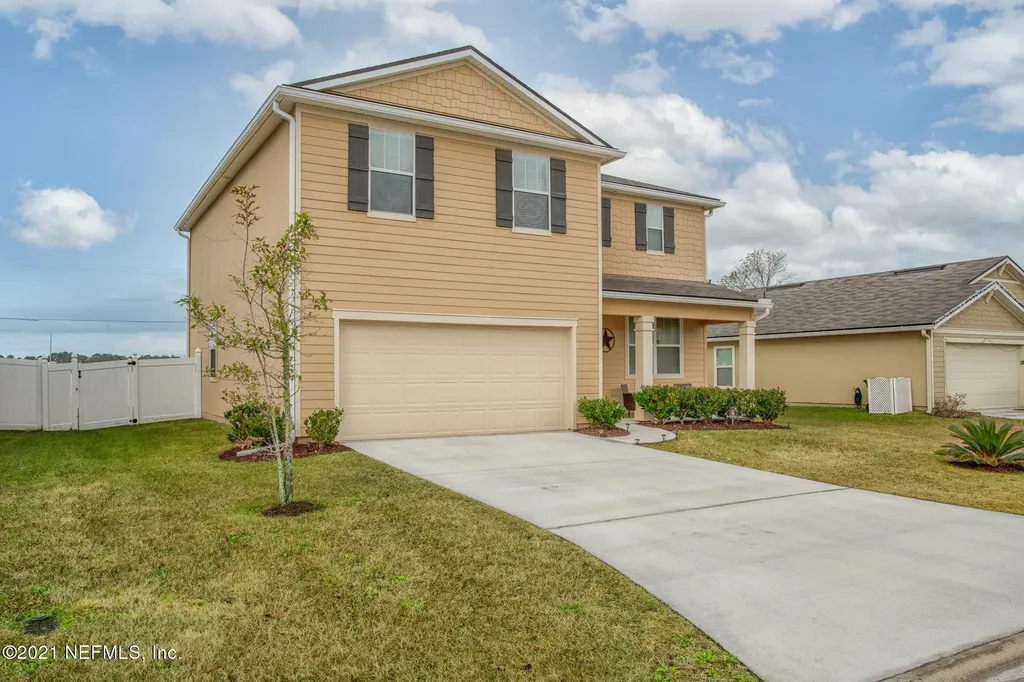 2356 Bonnie Lakes Drive Green Cove Springs FL 32043