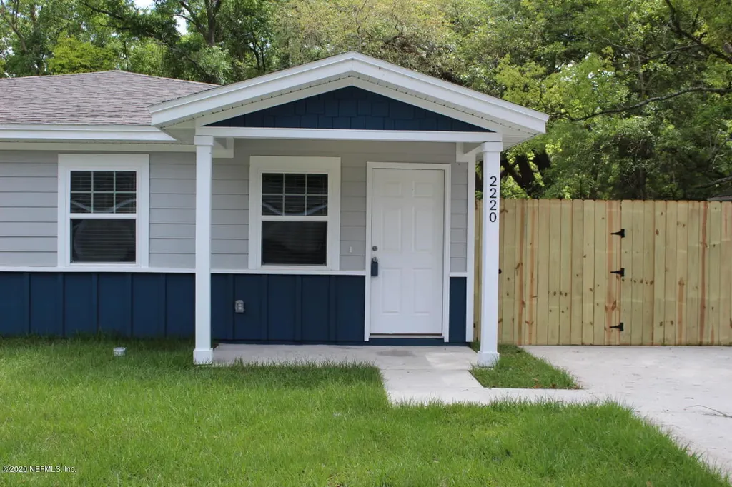 2220 Thomas Court Jacksonville FL 32207