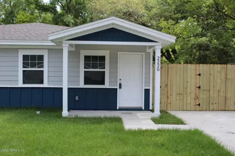 2220 Thomas Court Jacksonville FL 32207