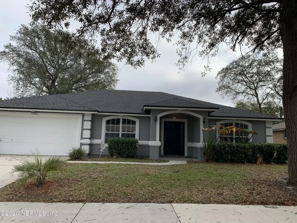 11725 Cherry Bark Drive W Jacksonville FL 32218