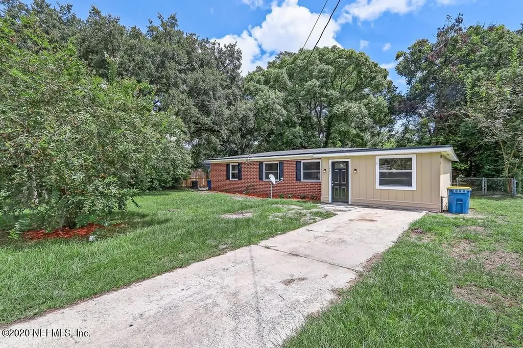 2441 Lake Lucina Drive Jacksonville FL 32211