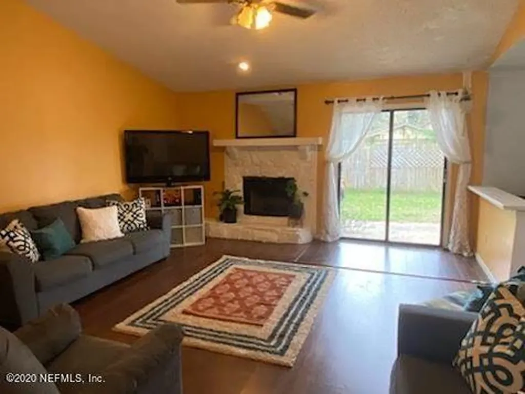8407 Rampart Road Jacksonville FL 32244
