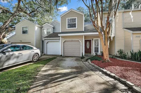 3546 Chestnut Hill Court Jacksonville FL 32223
