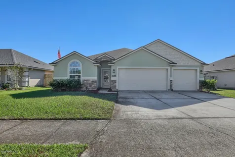 2629 Royal Pointe Drive Green Cove Springs FL 32043